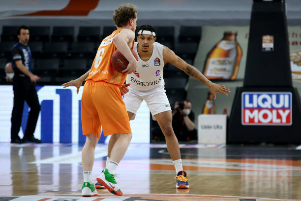 专业并非只 专业并非只