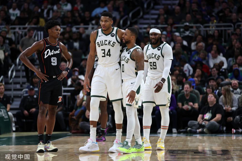 的防守锋线 的防守锋线