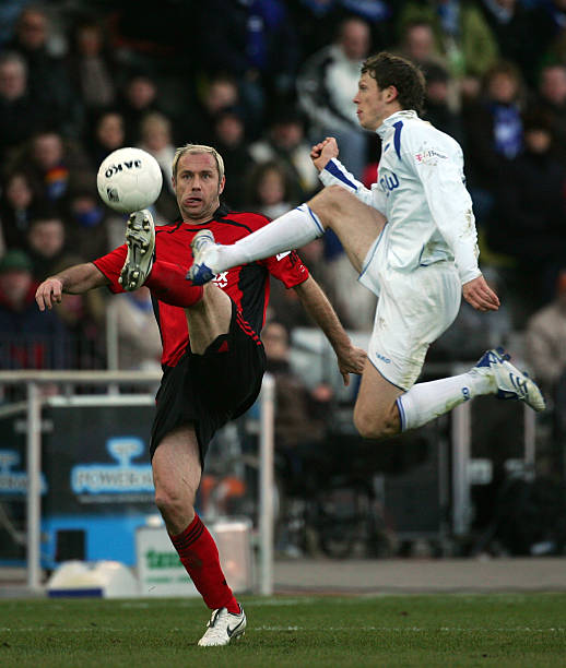 阵容轮换的 阵容轮换的