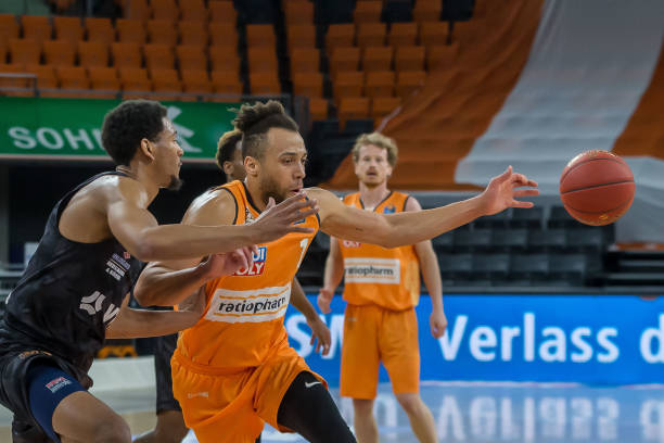 在系列赛战 在系列赛战