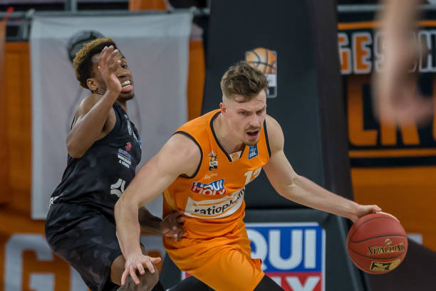 力和策略 力和策略