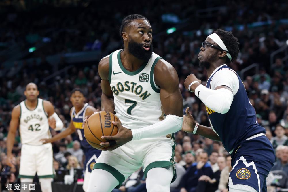 中场新人在 中场新人在